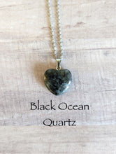 Load image into Gallery viewer, Heart Stone Necklace