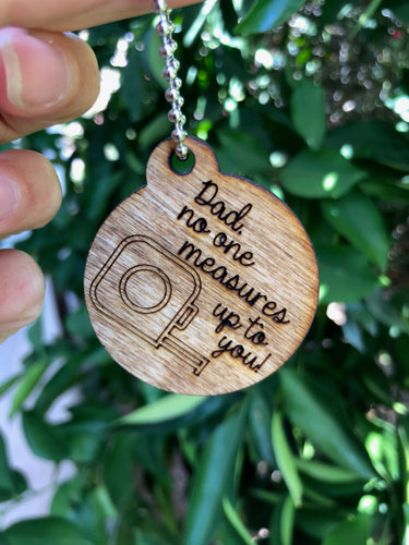 Dad Wood Key Chain - Miane's Shoppe
