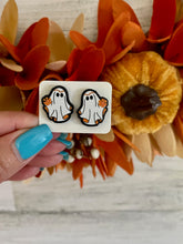 Load image into Gallery viewer, Halloween Stud Earrings
