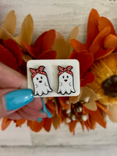 Load image into Gallery viewer, Halloween Stud Earrings