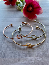 Load image into Gallery viewer, Knot Bangle Bracelets - Miane&#39;s Shoppe