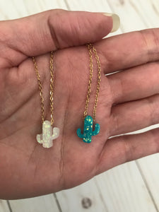 Dainty Cactus Necklace - Miane's Shoppe