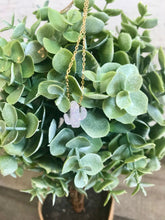 Load image into Gallery viewer, Dainty Cactus Necklace - Miane&#39;s Shoppe