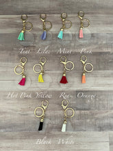 Load image into Gallery viewer, Personalized Keychain - Miane&#39;s Shoppe